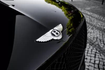 Sell Bentley Bentayga 2022 - 230000 EUR, 70942 km - AUTO.MOTO.pt