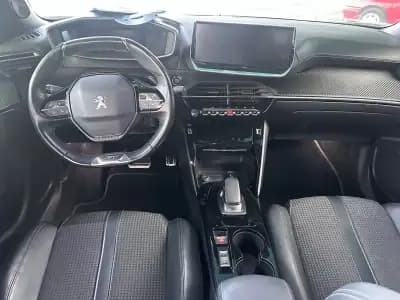 Vendo Peugeot e-2008 2023 - 21950 EUR, 73200 km - AUTO.MOTO.pt