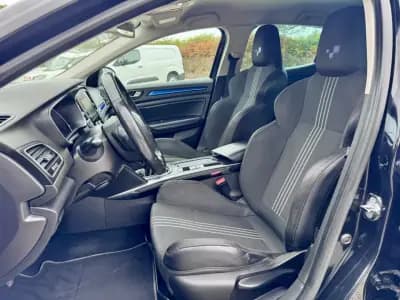 Sell Renault Mégane 2016 - 14750 EUR, 142000 km - AUTO.MOTO.pt