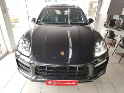 Vendo Porsche Cayenne 2020 - 74500 EUR, 67300 km - AUTO.MOTO.pt