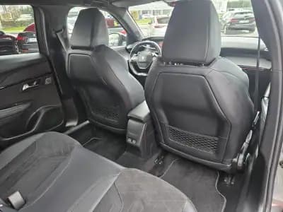 Sell Peugeot 2008 2021 - 19500 EUR, 61150 km - AUTO.MOTO.pt