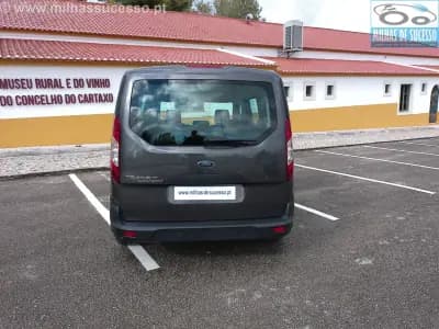 Sell Ford Tourneo Connect 2020 - 19980 EUR, 108000 km - AUTO.MOTO.pt