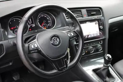 Sell Volkswagen Golf Variant 2020 - 14990 EUR, 173000 km - AUTO.MOTO.pt