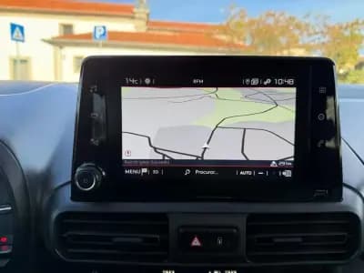 Sell Citroën Berlingo 2021 - 18500 EUR, 211000 km - AUTO.MOTO.pt