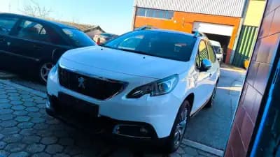 Sell Peugeot 2008 2017 - 11500 EUR, 145000 km - AUTO.MOTO.pt