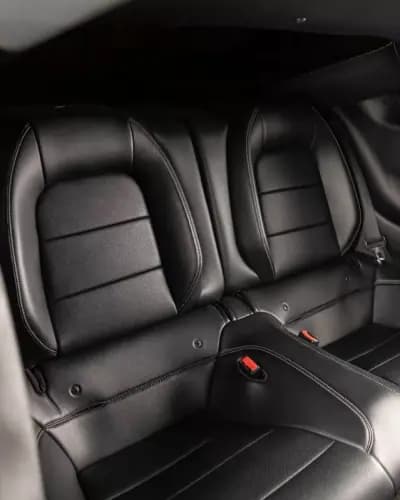 Vendo Ford Mustang 2016 - 47950 EUR, 107000 km - AUTO.MOTO.pt