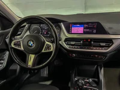 Vendo BMW 116 2021 - 22490 EUR, 136727 km - AUTO.MOTO.pt