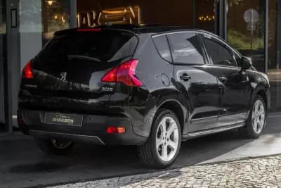 Vendo Peugeot 3008 2012 - 7990 EUR, 286405 km - AUTO.MOTO.pt