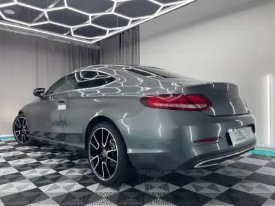 Vendo Mercedes-Benz C 180 2016 - 21999 EUR, 107000 km - AUTO.MOTO.pt