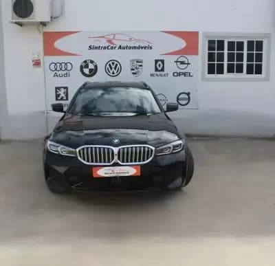 Vendo BMW 330 2025 - 54980 EUR, 18652 km - AUTO.MOTO.pt