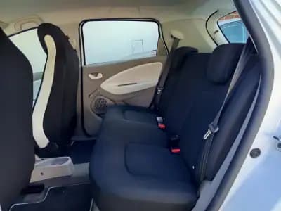 Vendo Renault Zoe 2019 - 11490 EUR, 14871 km - AUTO.MOTO.pt