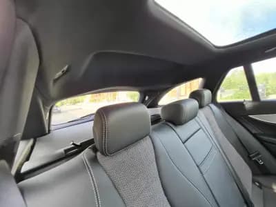 Sell Mercedes-Benz E 220 2018 - 36980 EUR, 125000 km - AUTO.MOTO.pt