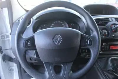 Vendo Renault Kangoo 2019 - 8456 EUR, 175000 km - AUTO.MOTO.pt