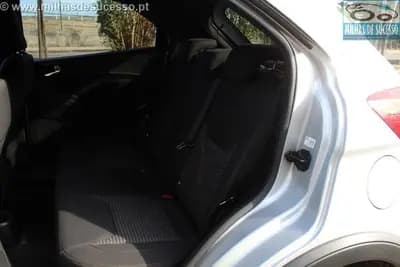 Vendo Ford KA 2018 - 11650 EUR, 55000 km - AUTO.MOTO.pt