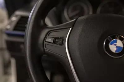 Vendo BMW 120 2014 - 17900 EUR, 159877 km - AUTO.MOTO.pt