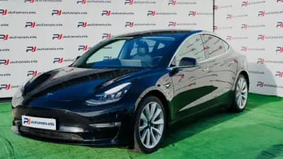 Vendo Tesla Model 3 2020 - 24500 EUR, 118368 km - AUTO.MOTO.pt