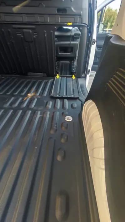 Vendo Opel Combo 2020 - 12978 EUR, 149789 km - AUTO.MOTO.pt