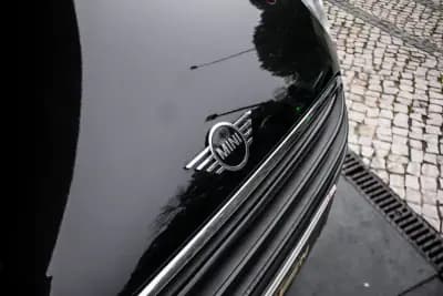 Vendo MINI Clubman 2021 - 18990 EUR, 114563 km - AUTO.MOTO.pt