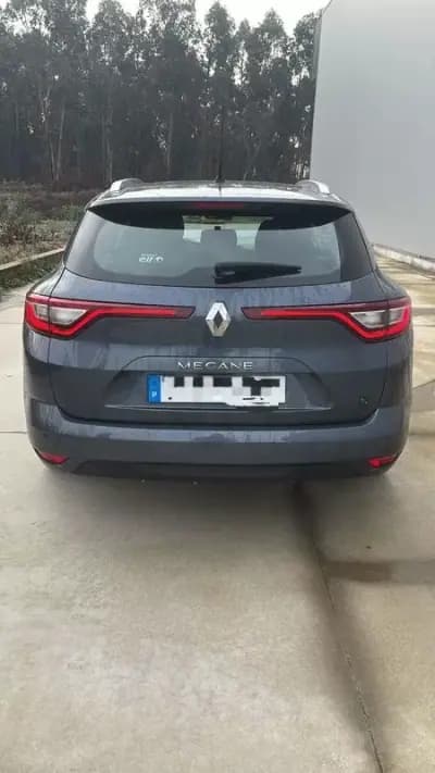 Sell Renault Mégane 2019 - 7000 EUR, 310000 km - AUTO.MOTO.pt