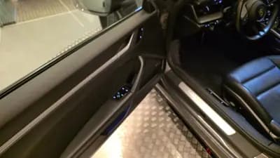 Vendo Porsche 992 2021 - 159500 EUR, 69488 km - AUTO.MOTO.pt