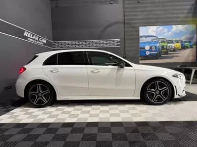 Vendo Mercedes-Benz A 180 2020 - 25499 EUR, 132000 km - AUTO.MOTO.pt