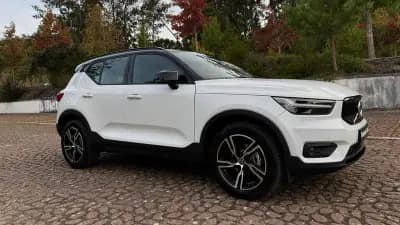 Sell Volvo XC 40 2021 - 24900 EUR, 149000 km - AUTO.MOTO.pt