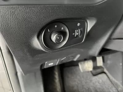 Vendo MG MG4 2023 - 19600 EUR, 23467 km - AUTO.MOTO.pt