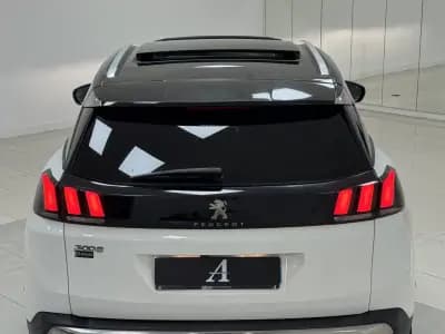 Sell Peugeot 3008 2019 - 18990 EUR, 130000 km - AUTO.MOTO.pt