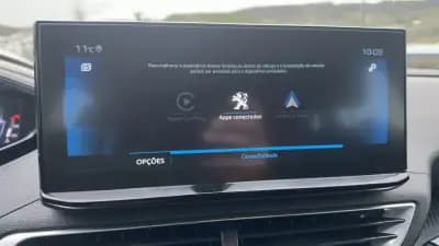 Vendo Peugeot 3008 2021 - 21800 EUR, 67000 km - AUTO.MOTO.pt