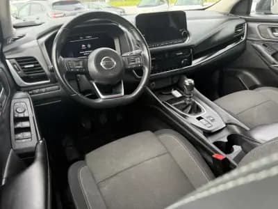 Vendo Nissan Qashqai 2022 - 25490 EUR, 65404 km - AUTO.MOTO.pt