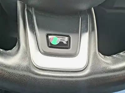 Vendo Jaguar E-Pace 2018 - 21400 EUR, 189000 km - AUTO.MOTO.pt