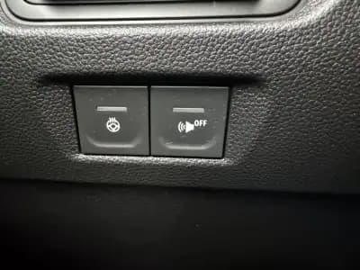 Sell Renault Zoe 2020 - 25500 EUR, 30800 km - AUTO.MOTO.pt