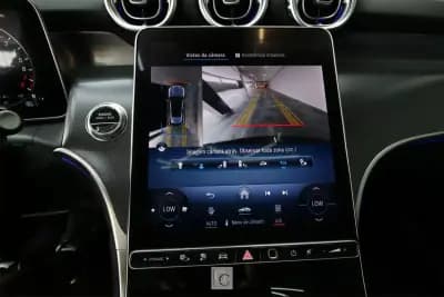 Vendo Mercedes-Benz GLC 300 2023 - 66500 EUR, 32000 km - AUTO.MOTO.pt