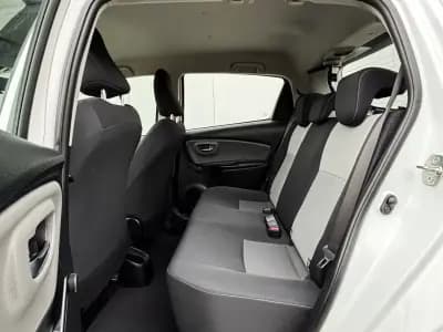 Sell Toyota Yaris 2017 - 11990 EUR, 110000 km - AUTO.MOTO.pt