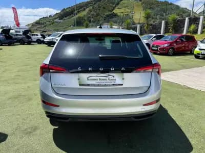 Vendo Skoda Scala 2023 - 23490 EUR, 53901 km - AUTO.MOTO.pt