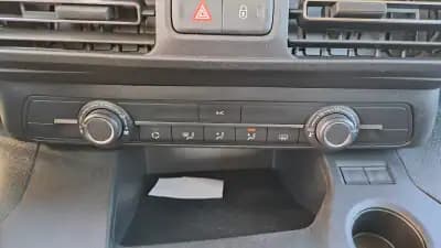 Sell Toyota Proace City Verso 2022 - 22900 EUR, 171567 km - AUTO.MOTO.pt