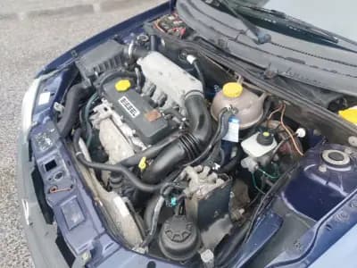 Sell Opel Corsa 2000 - 2590 EUR, 137682 km - AUTO.MOTO.pt