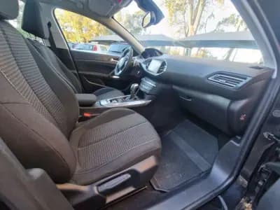 Sell Peugeot 308 SW 2019 - 12990 EUR, 133000 km - AUTO.MOTO.pt