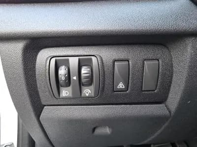 Vendo Renault Mégane Coupe 2011 - 8990 EUR, 234000 km - AUTO.MOTO.pt