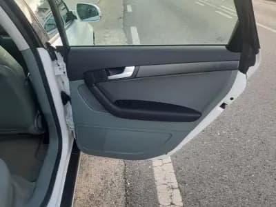 Vendo Audi A3 Sportback 2010 - 9900 EUR, 224980 km - AUTO.MOTO.pt