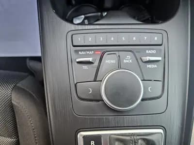 Vendo Audi A4 Avant 2018 - 22800 EUR, 104924 km - AUTO.MOTO.pt