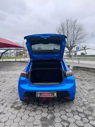 Sell Peugeot 208 2021 - 15500 EUR, 71335 km - AUTO.MOTO.pt