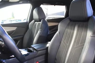 Vendo Peugeot 5008 2021 - 24900 EUR, 163348 km - AUTO.MOTO.pt