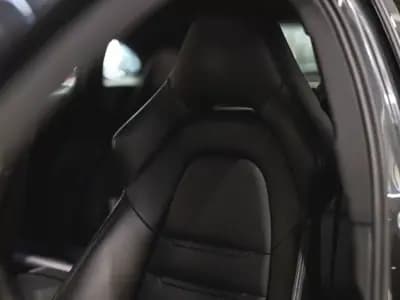 Sell Porsche Panamera Sport Turismo 2019 - 69990 EUR, 80000 km - AUTO.MOTO.pt