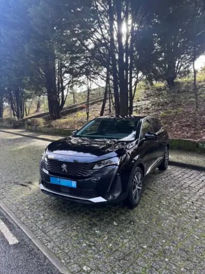 Vendo Peugeot 3008 2021 - 23500 EUR, 113156 km - AUTO.MOTO.pt