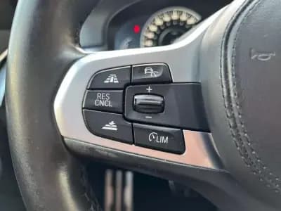 Vendo BMW 530e 2018 - 23450 EUR, 189000 km - AUTO.MOTO.pt