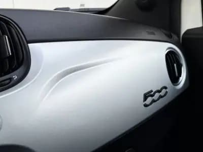 Vendo Fiat 500 2022 - 12900 EUR, 60000 km - AUTO.MOTO.pt