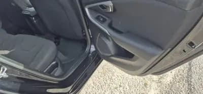 Vendo Volvo V40 2015 - 12400 EUR, 216200 km - AUTO.MOTO.pt