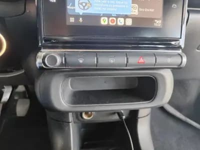 Vendo Citroën C3 2018 - 12750 EUR, 92000 km - AUTO.MOTO.pt