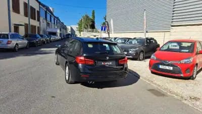 Vendo BMW 320 2018 - 21500 EUR, 131572 km - AUTO.MOTO.pt